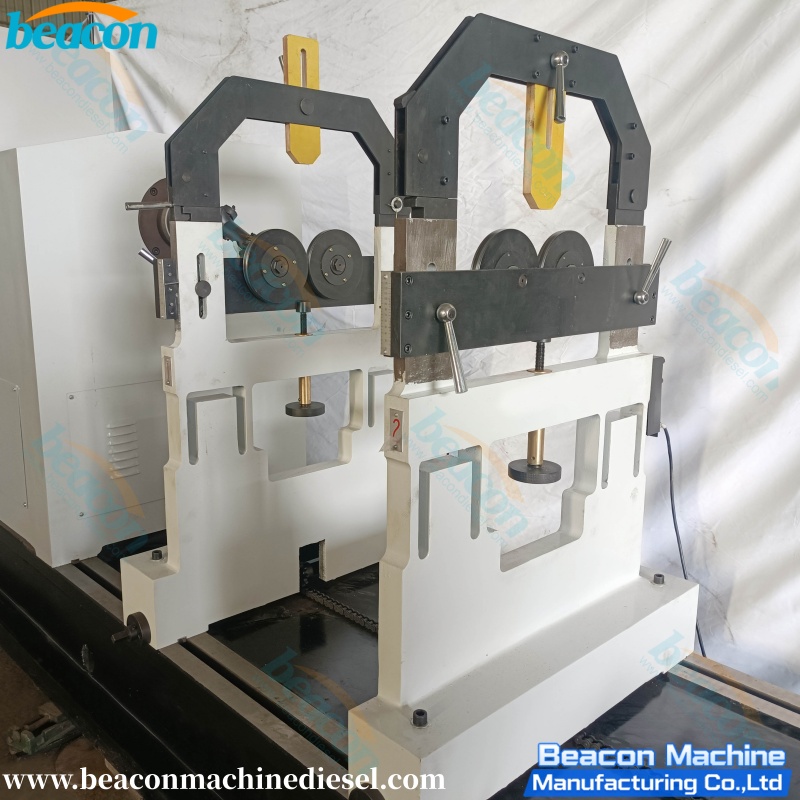 Universal Rotor Dynamic Balancing Machine